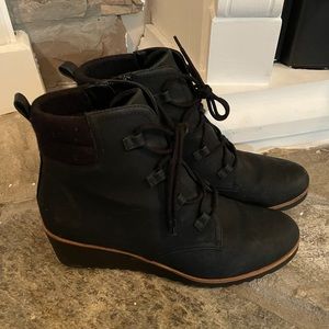 Lifestride trendy boots